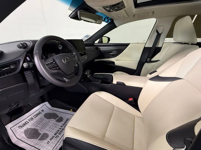 2022 Lexus ES 350 photo 4