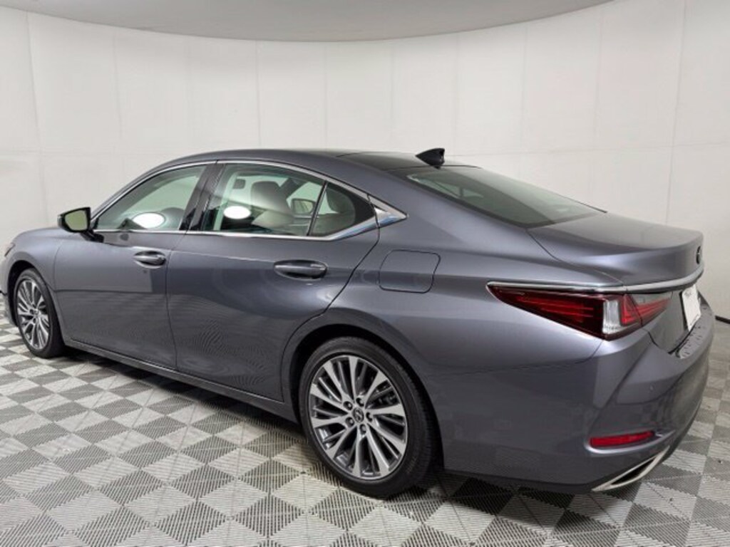 Used 2019 Lexus ES 350 Luxury Sedan