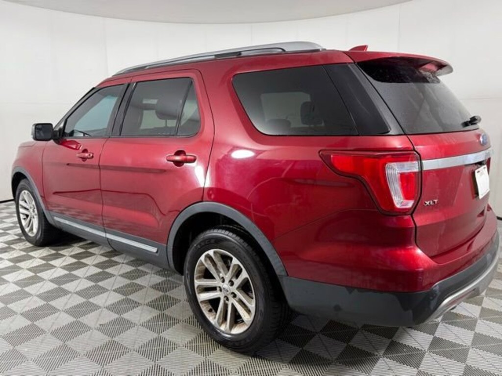 Used 2016 Ford Explorer XLT SUV