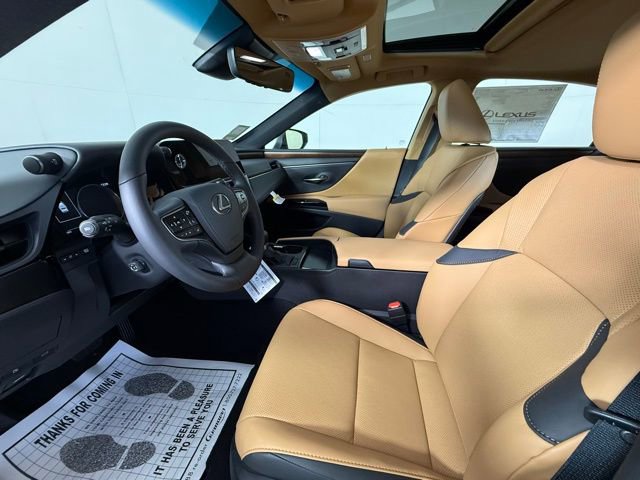 2025 Lexus ES 350 photo 4