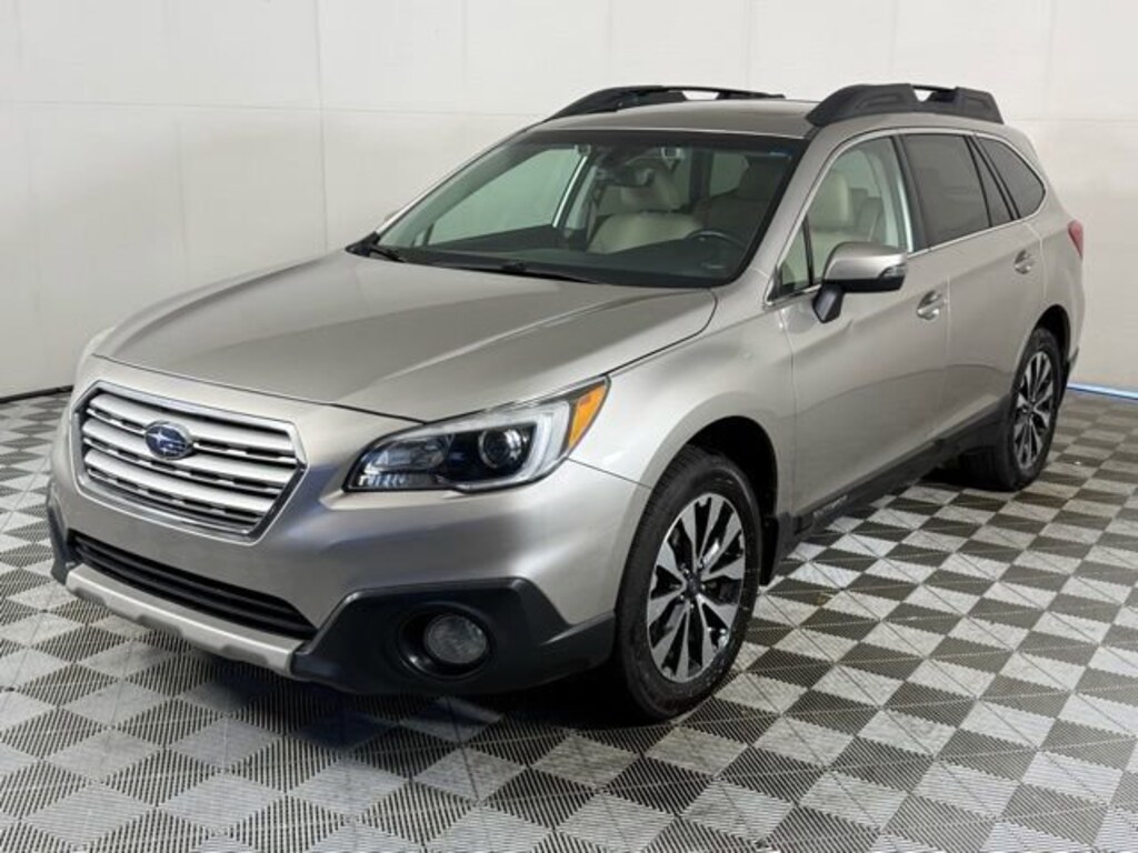 Used 2017 Subaru Outback 2.5i Limited with SUV