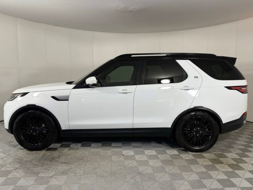 Used 2020 Land Rover Discovery HSE SUV