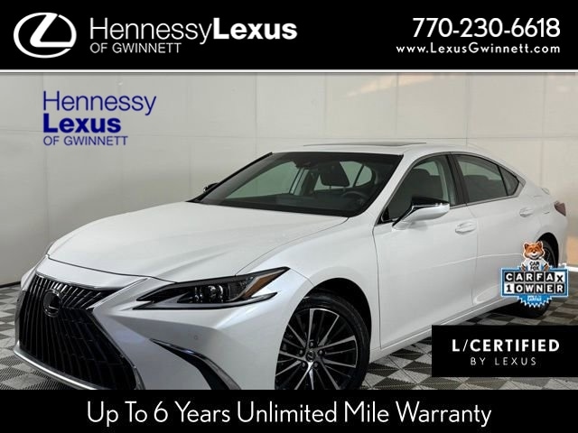 2025 Lexus ES Base's photo