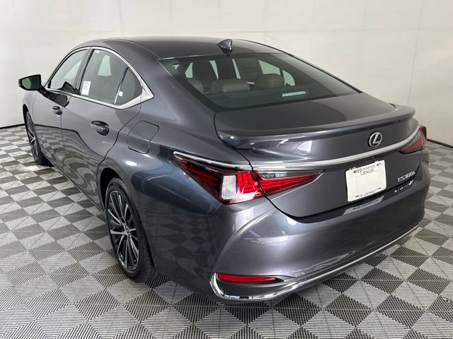2025 Lexus ES 300h Premium photo 3