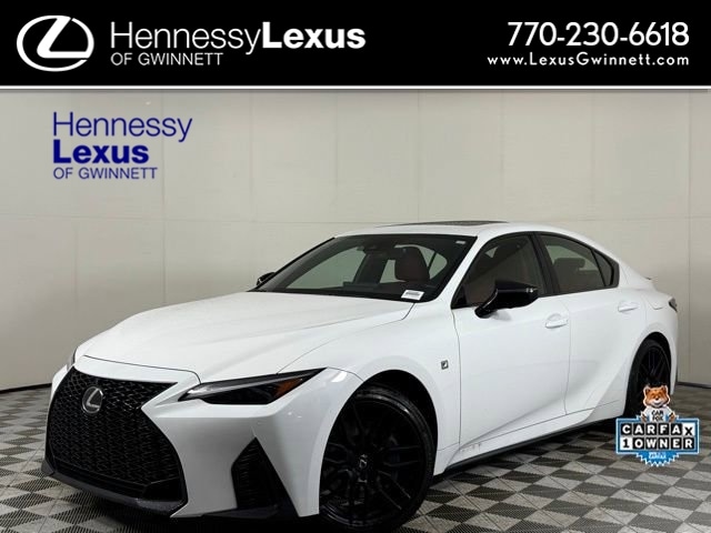 2024 Lexus IS Base's photo