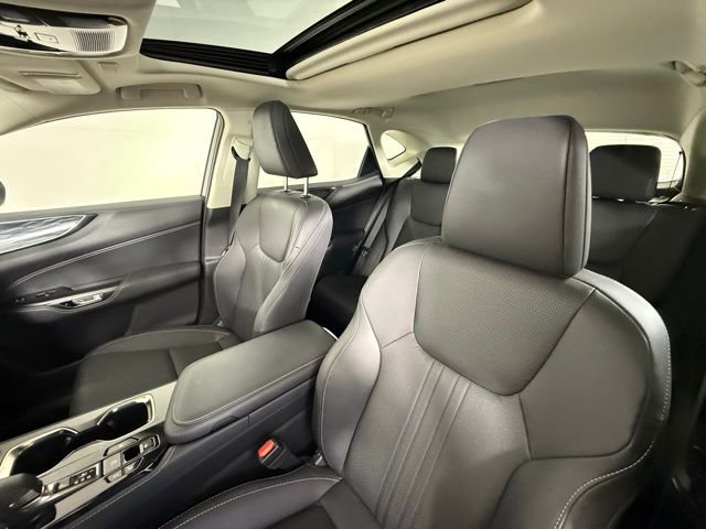 2024 Lexus NX 350h Premium photo 4