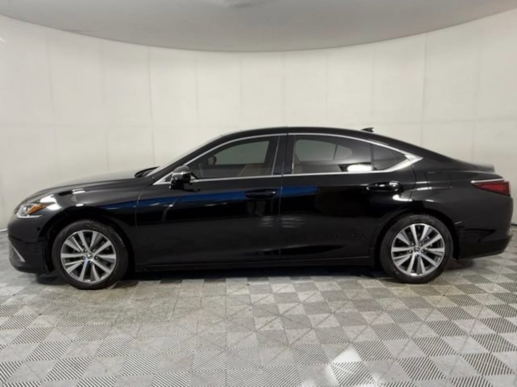 Used 2020 Lexus ES 350 Sedan