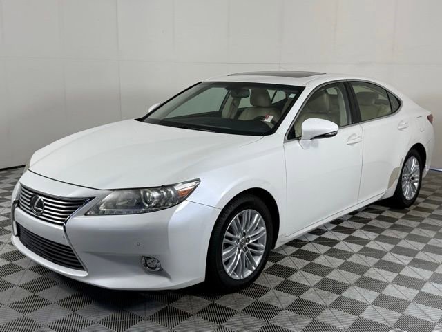 2014 Lexus ES 350 photo 2