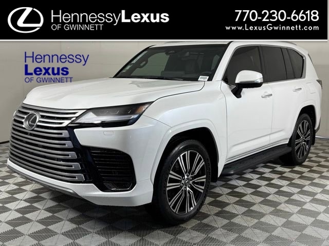 2025 Lexus LX Luxury's photo