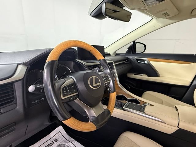 2021 Lexus RX 350 - Photo 16