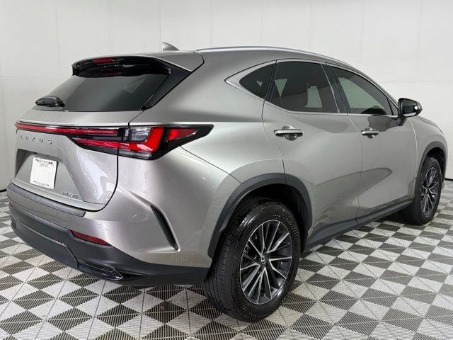 2024 Lexus NX 250 Premium photo 3