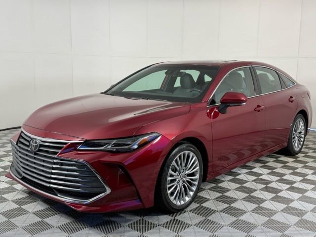 Used 2022 Toyota Avalon Limited Sedan