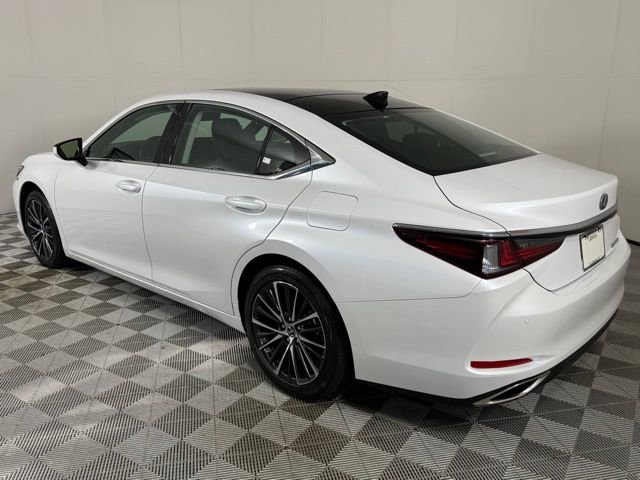 2025 Lexus ES 350 photo 3