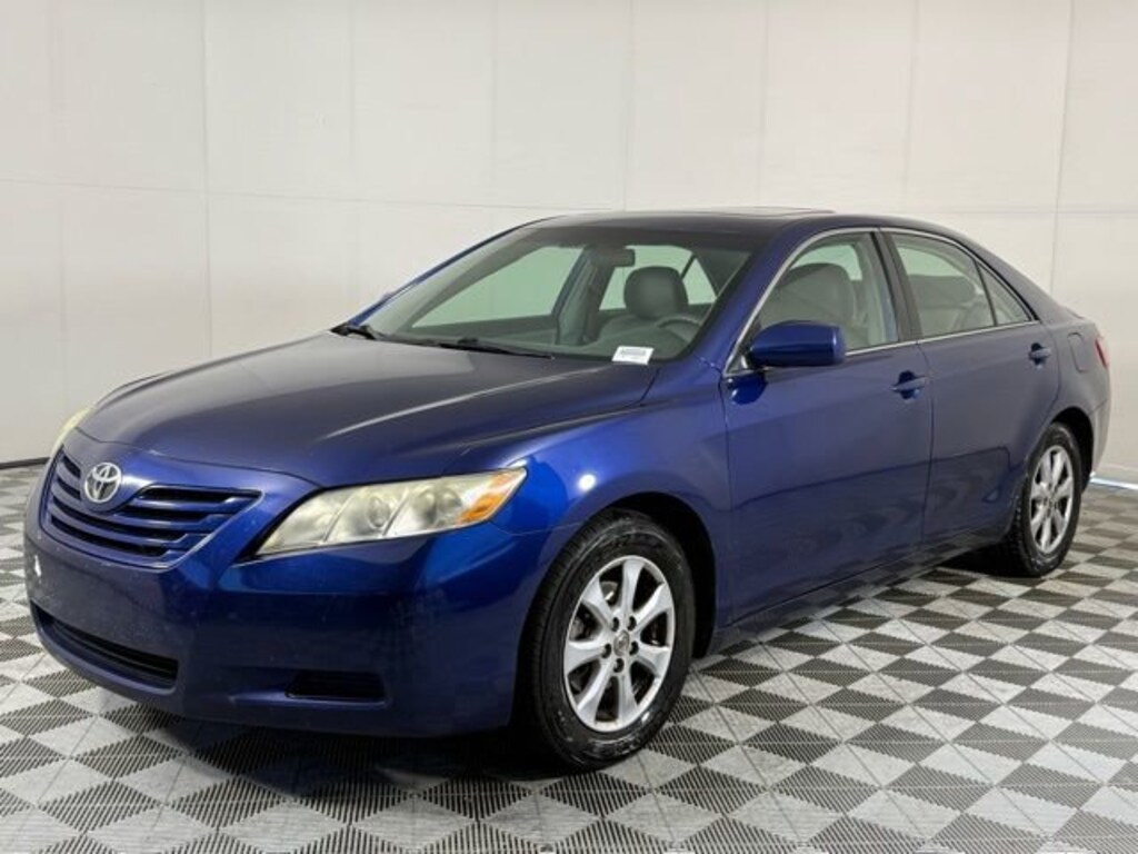 Used 2007 Toyota Camry LE Sedan