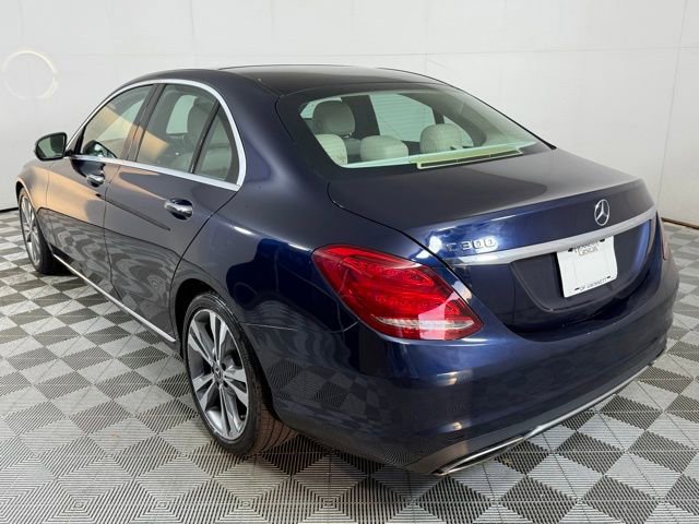 2018 Mercedes Benz C 300 photo 4