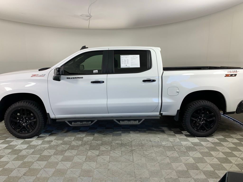 2021 Chevrolet Silverado 1500 LT Trail Boss photo 3