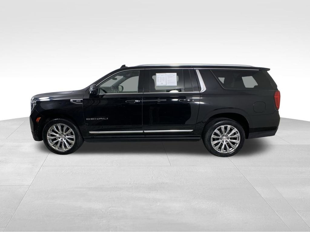 Used 2022 GMC Yukon XL Denali with VIN 1GKS1JKL4NR189617 for sale in Morrow, GA