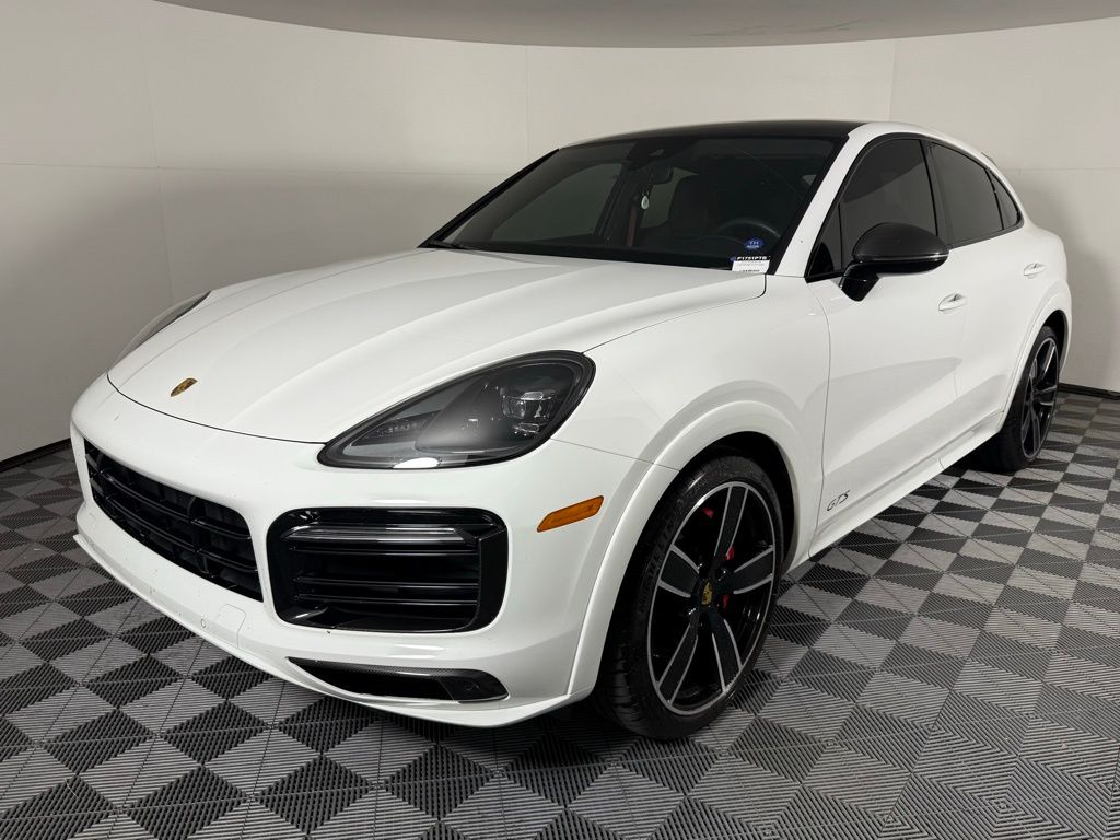 2023 Porsche Cayenne Coupe GTS