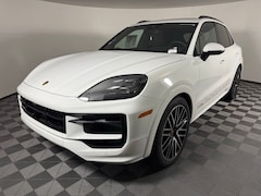 2025 Porsche Cayenne GTS SUV
