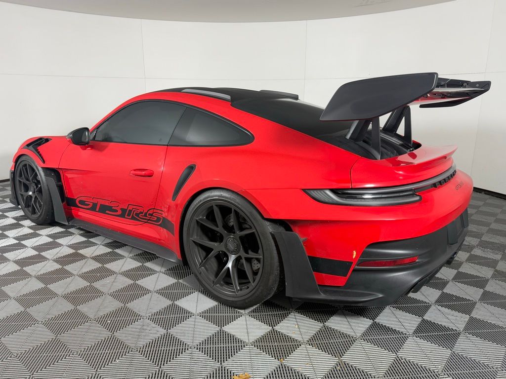 2023 Porsche 911 GT3 RS photo 3
