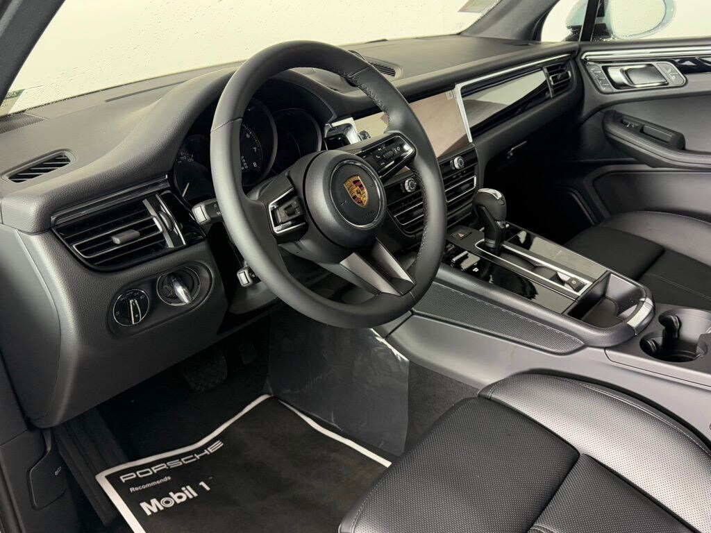New 2026 Porsche Macan  SUV