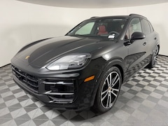2025 Porsche Cayenne GTS SUV