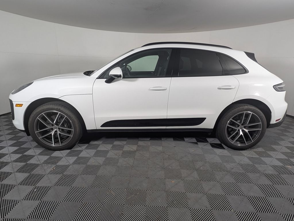 Used 2025 Porsche Macan SUV