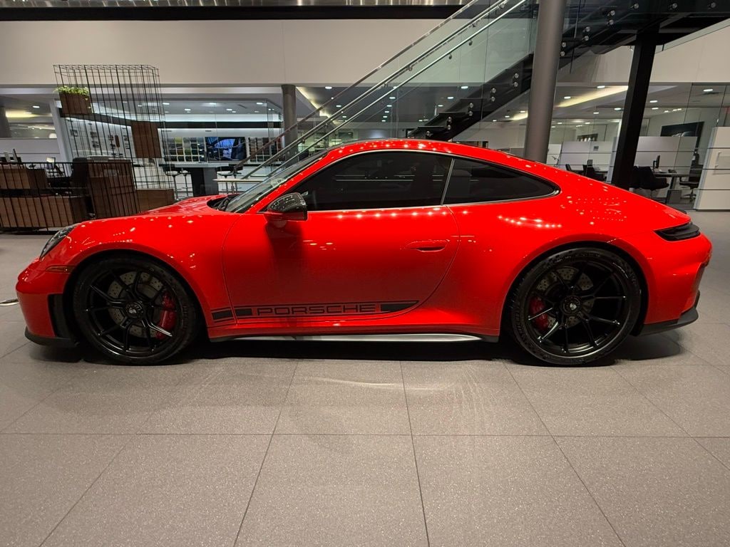 New 2026 Porsche 911 GT3 w/Touring Package Coupe