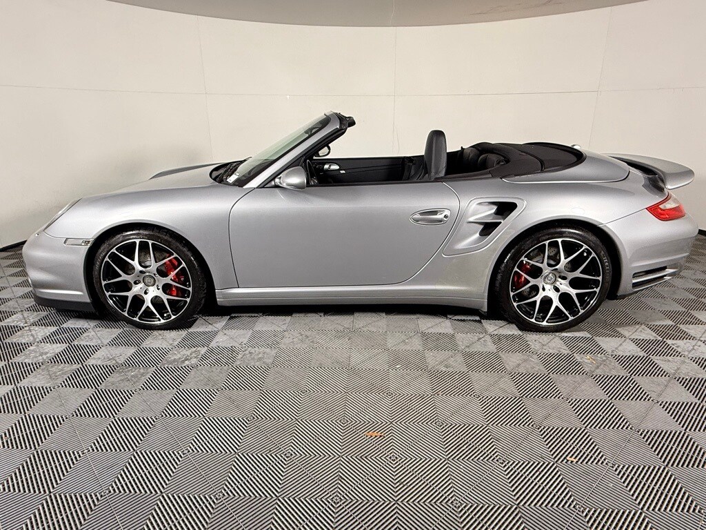 2009 Porsche 911 Turbo Cabriolet photo 2