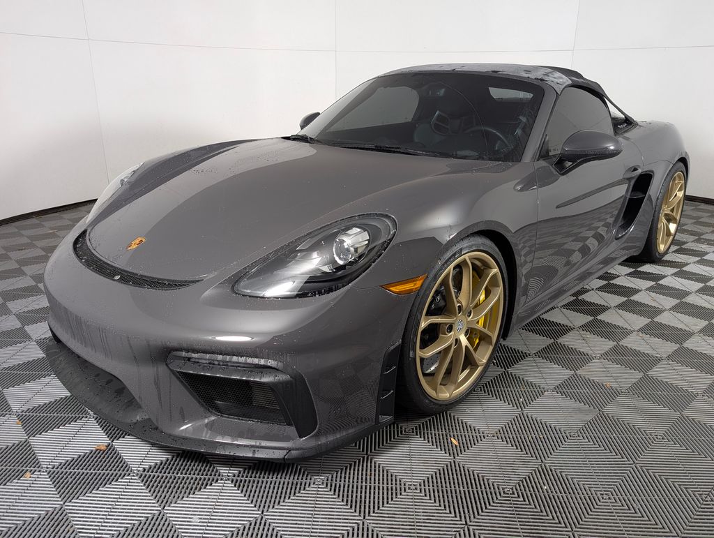 2023 Porsche 718 Spyder