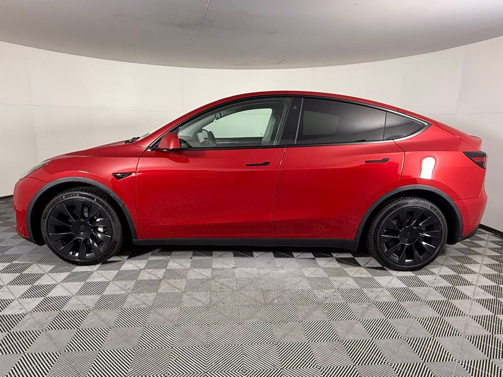 Used 2022 Tesla Model Y Long Range with VIN 7SAYGAEE4NF521906 for sale in Atlanta, GA