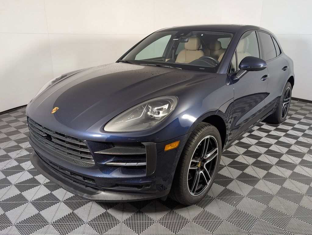 2020 Porsche Macan Base's photo