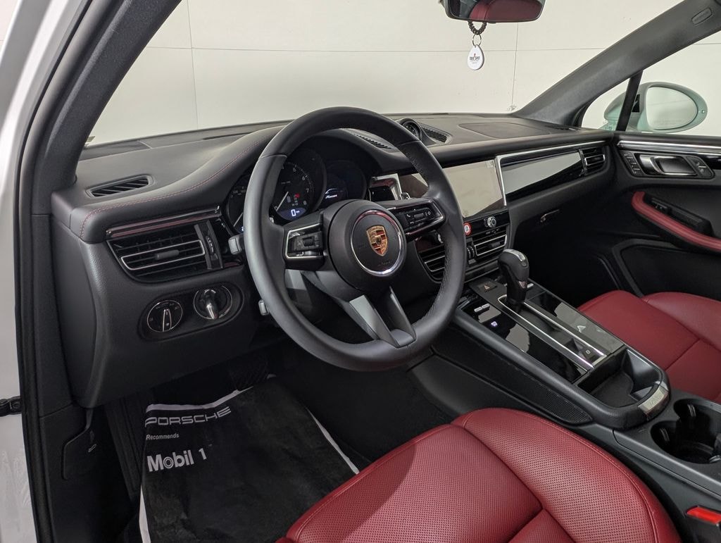 Certified 2025 Porsche Macan SUV