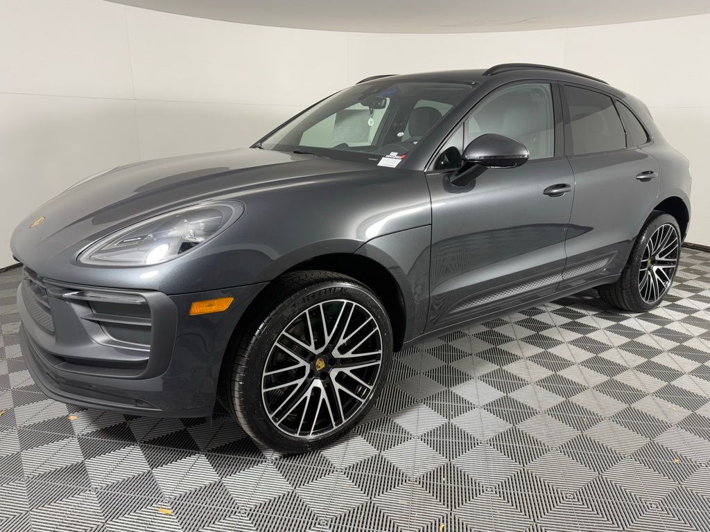 2026 Porsche Macan