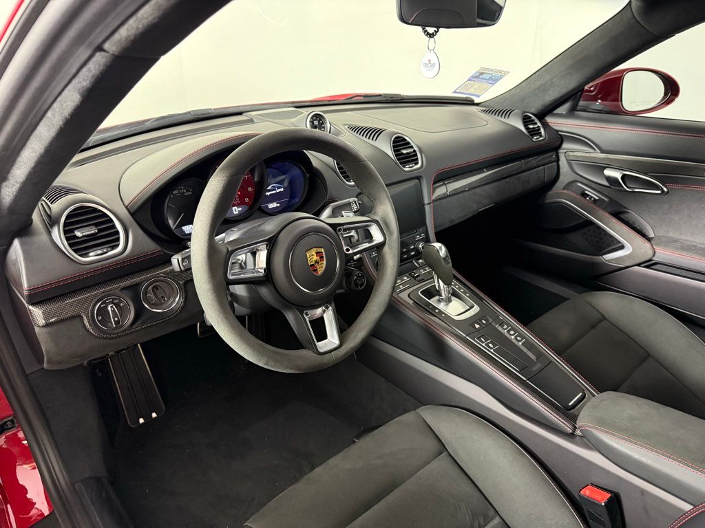 2021 Porsche Cayman GTS 4.0 photo 4