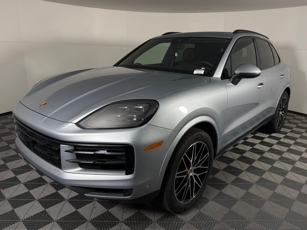 2025 Porsche Cayenne Base