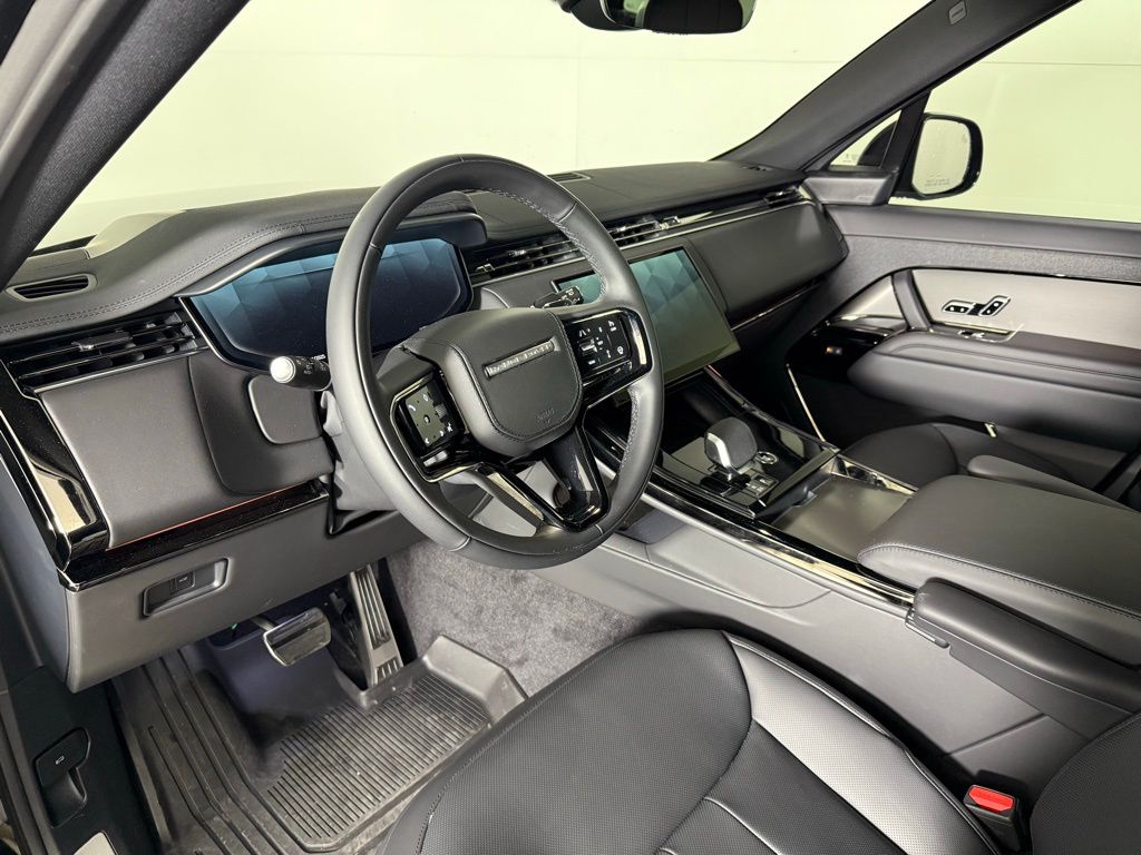 2025 Land Rover Range Rover Sport P530 Dynamic SE photo 4