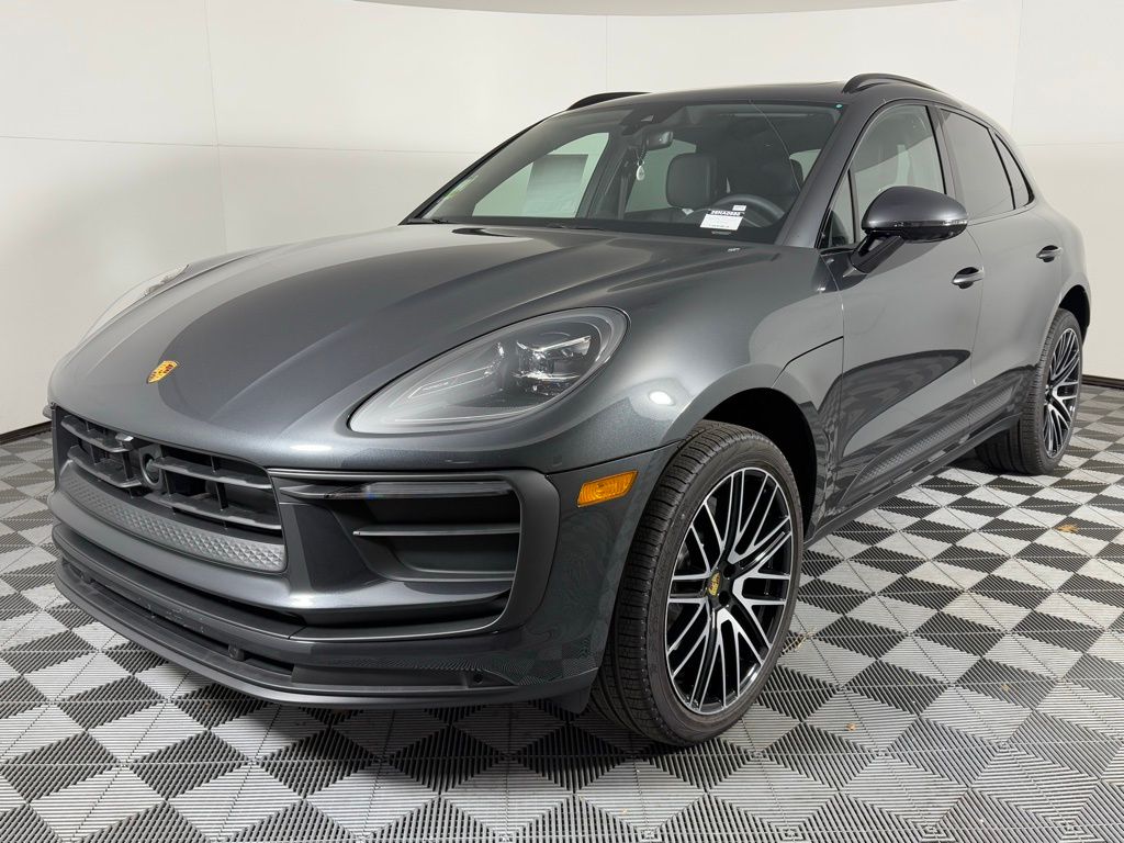 2026 Porsche Macan