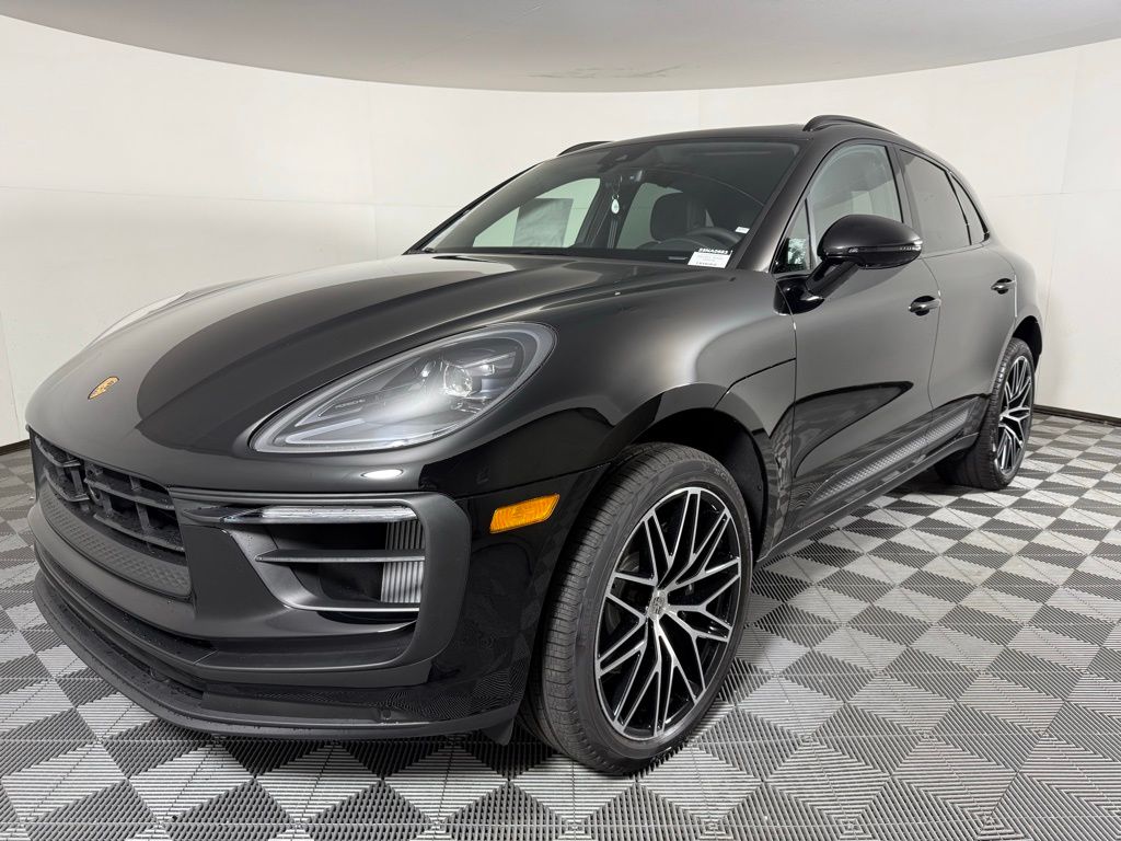2025 Porsche Macan S