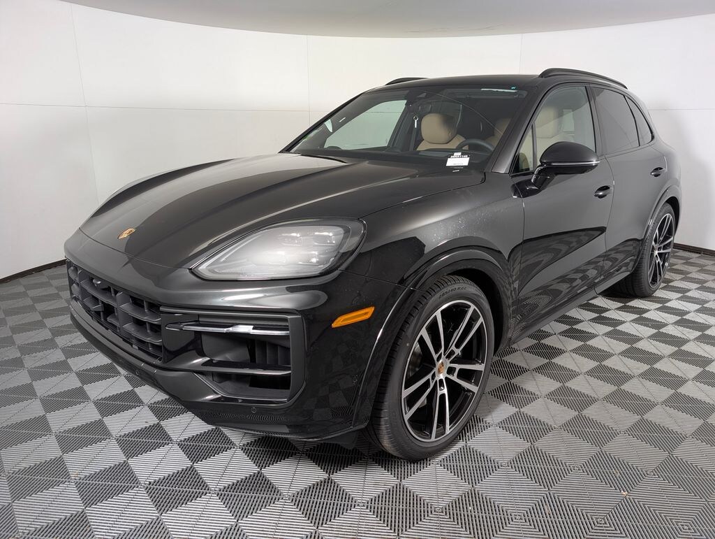 New 2026 Porsche Cayenne GTS SUV