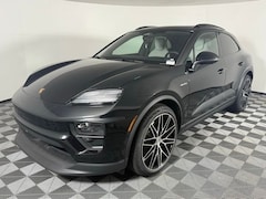 2025 Porsche Macan Electric 4S SUV