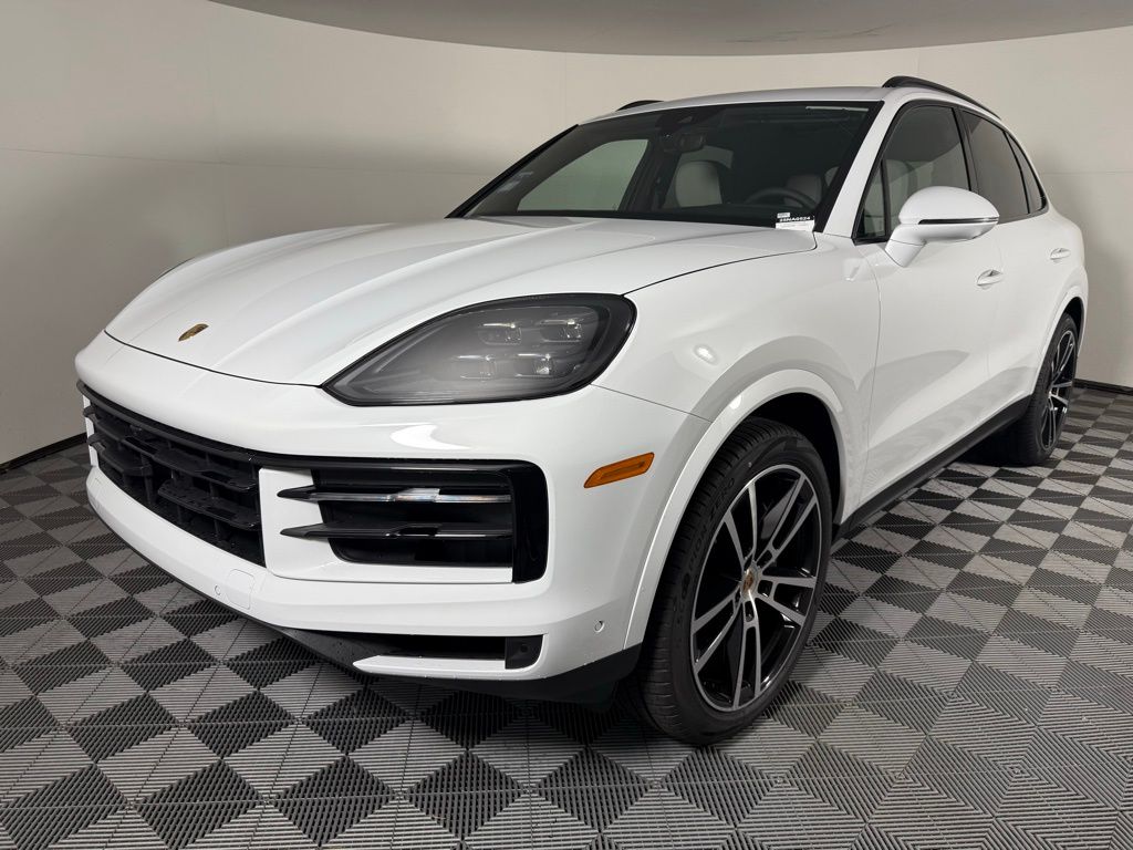 2025 Porsche Cayenne Base