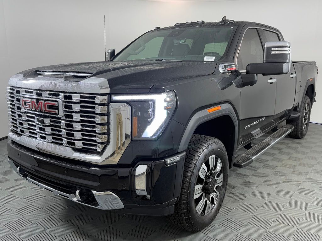 2025 GMC Sierra 2500HD Denali's photo