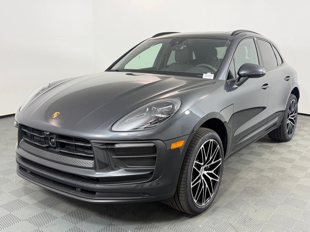 New 2026 Porsche Macan Base SUV
