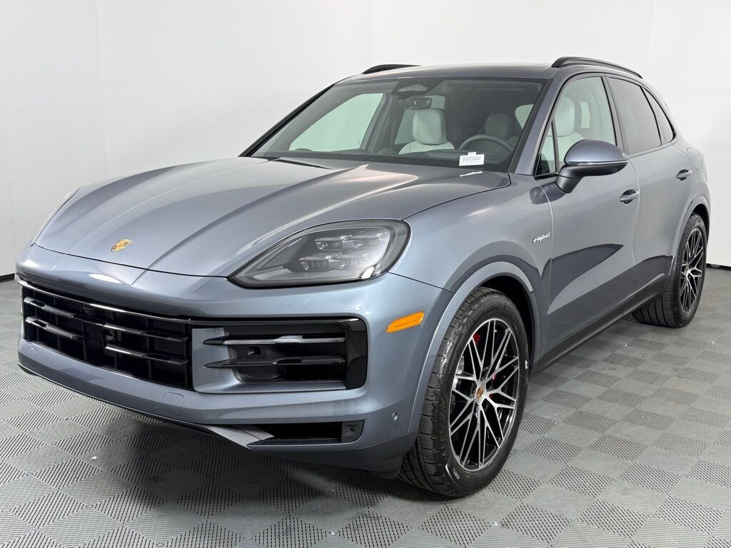 New 2026 Porsche Cayenne E-Hybrid S SUV