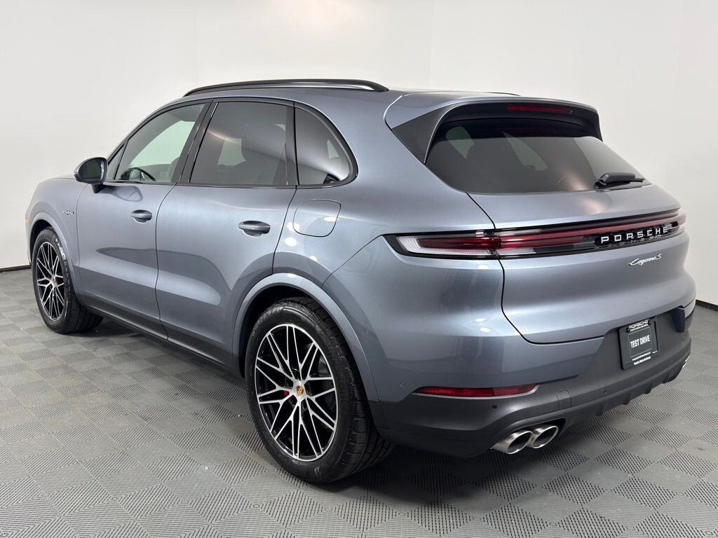 New 2026 Porsche Cayenne E-Hybrid S SUV