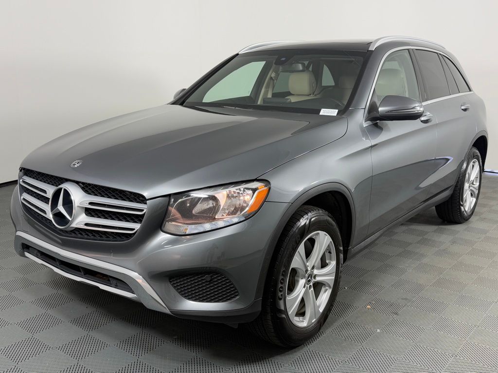 2017 Mercedes-Benz GLC