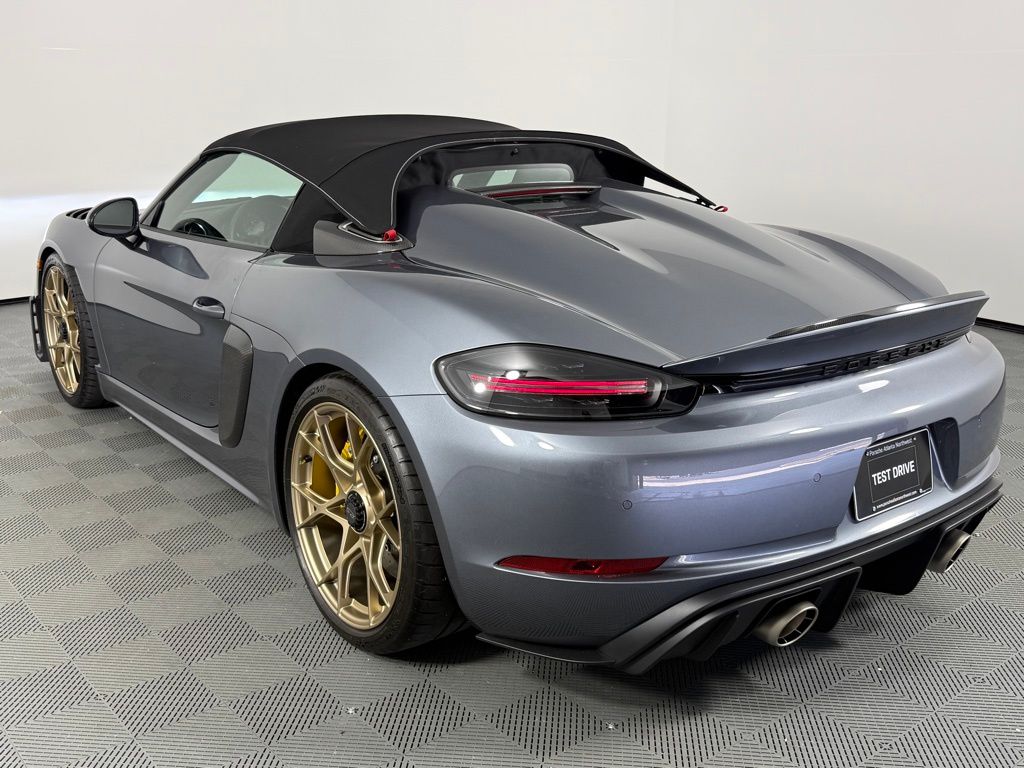 2024 Porsche Boxster Spyder photo 3