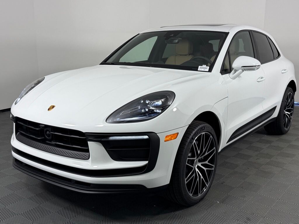 New 2026 Porsche Macan Base SUV