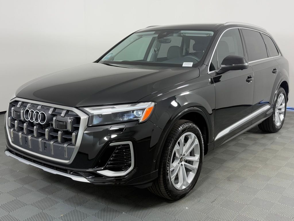 Used 2025 Audi Q7 55 Premium Plus SUV
